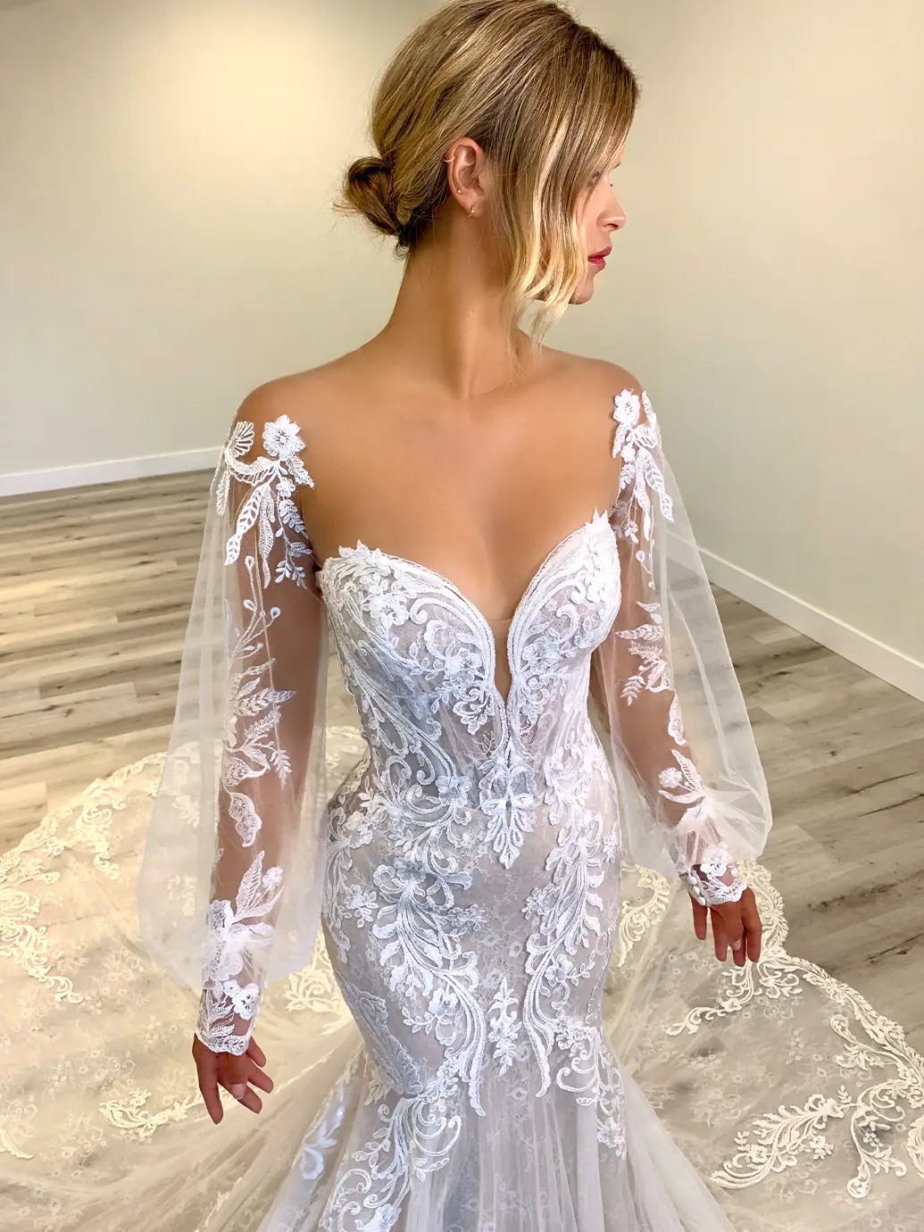How to Measure Yourself for a Wedding Dress: The Ultimate Guide. Mobile Image