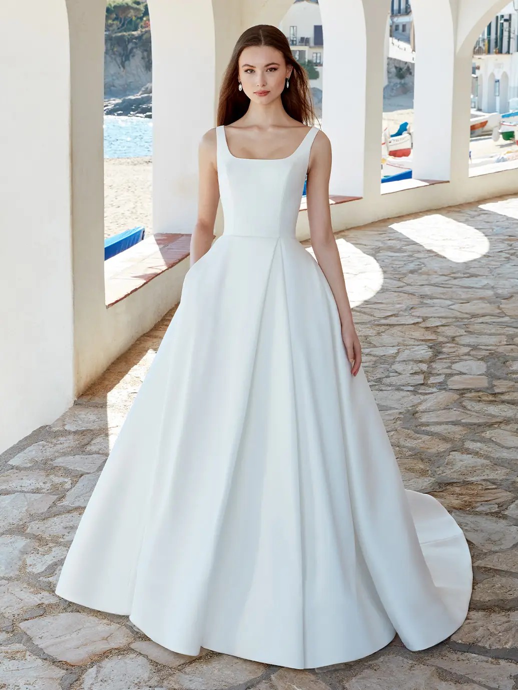 December Delights: Sample Sales &amp; Amazing Discounts at I Do Wedding Boston. Desktop Image